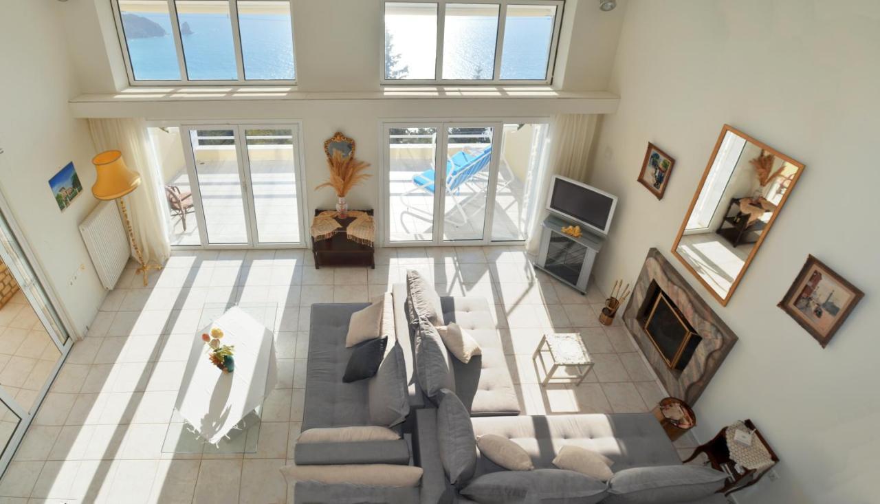 Villa Alibertini Agios Gordios  Bagian luar foto